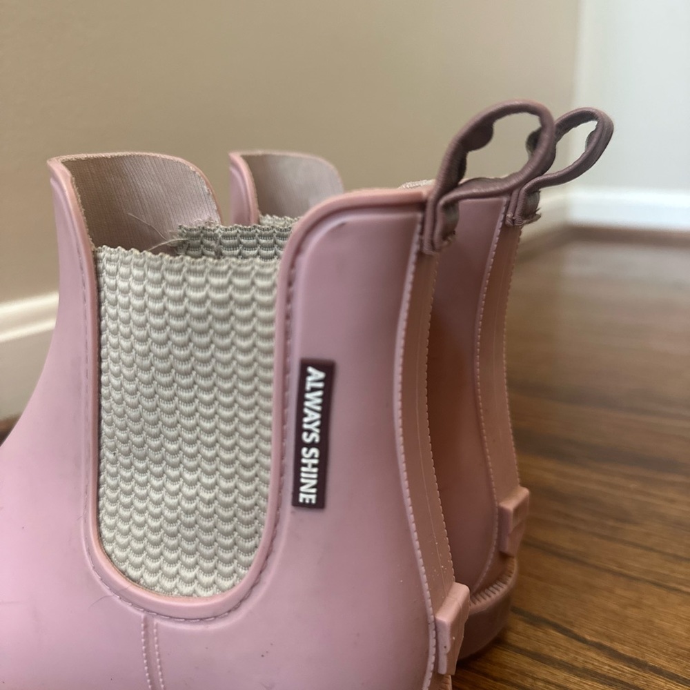 Blush Pink Chelsea Rain Boots – Waterproof Ankle Booties Size 37 (US 6–6.5) - Picture 7 of 9